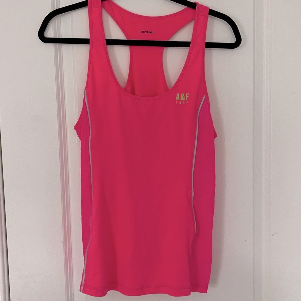 Abercrombie active tank